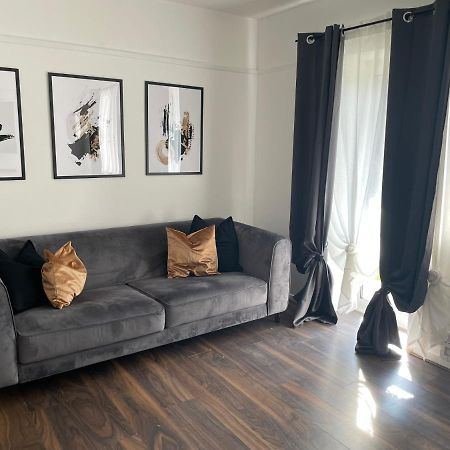 Lovely 2Bedroom 4Mins From Wimbledon Station Лондон Экстерьер фото